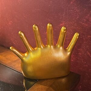 Kangnice Hand-Shaped Jewelry Display Stand Resin 6 Finger Ring Holder